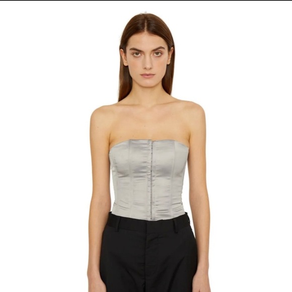 Satin corset - Picture 2 of 3